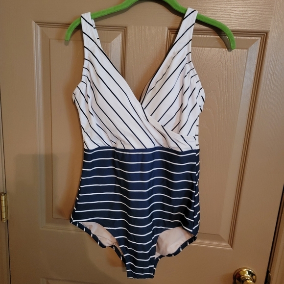 New Striped Navy and White Womens Swimsuit. - Picture 1 of 2